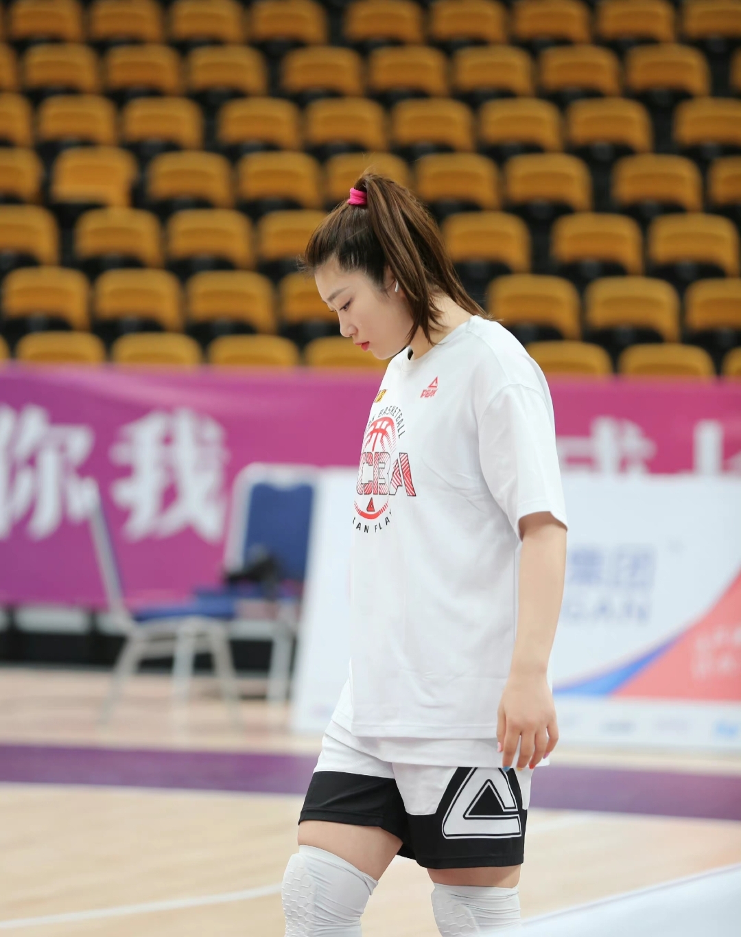 爱游戏网页版入口-四川队意外失利，遭受比赛挫折