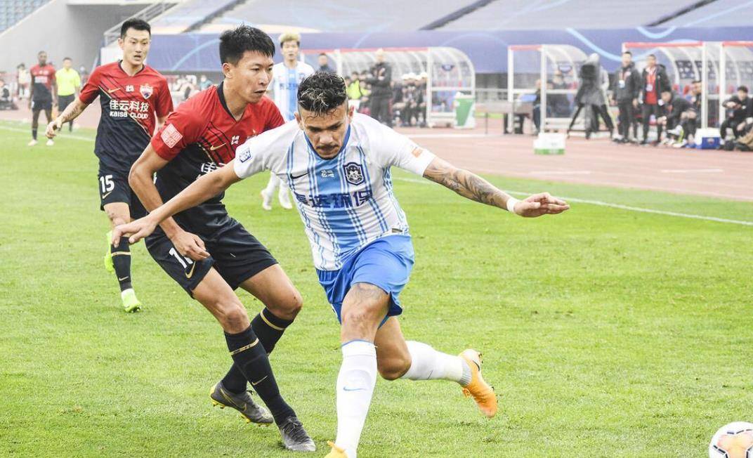 替补出场!球队后备球员替补登场决定比赛的简单介绍 替补出场!球队后备球员替补登场决定比赛的简单介绍