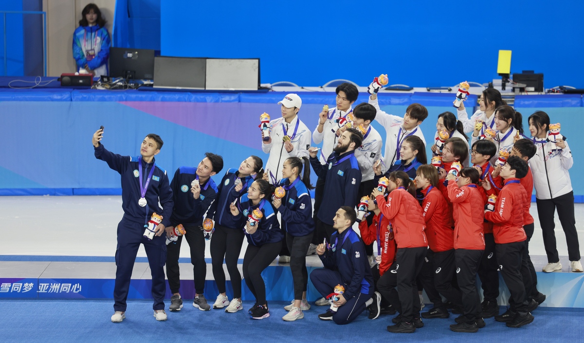 爱游戏app-韩国代表团在泳赛中表现出色