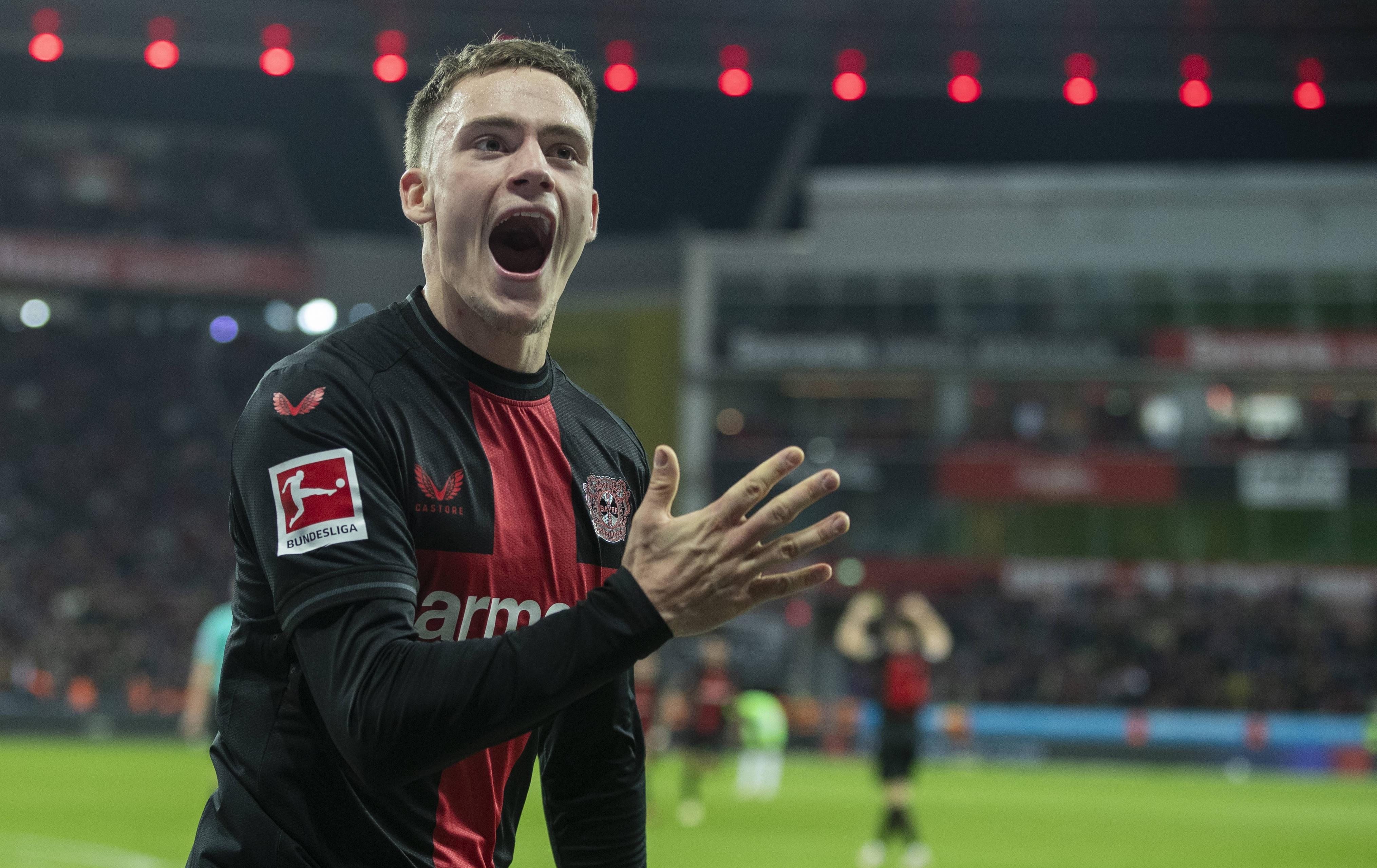 包含勒沃库森主教练信心满满谋取胜利的词条