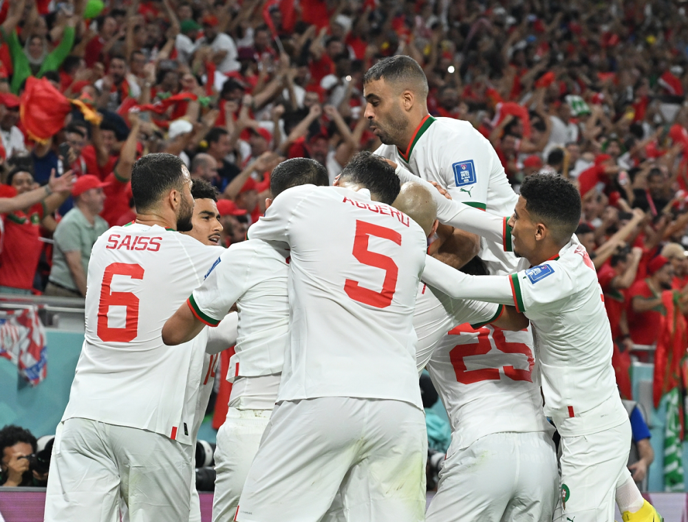 爱游戏登录入口-鲁能泰山惨遭爆冷，晋级形势堪忧的简单介绍