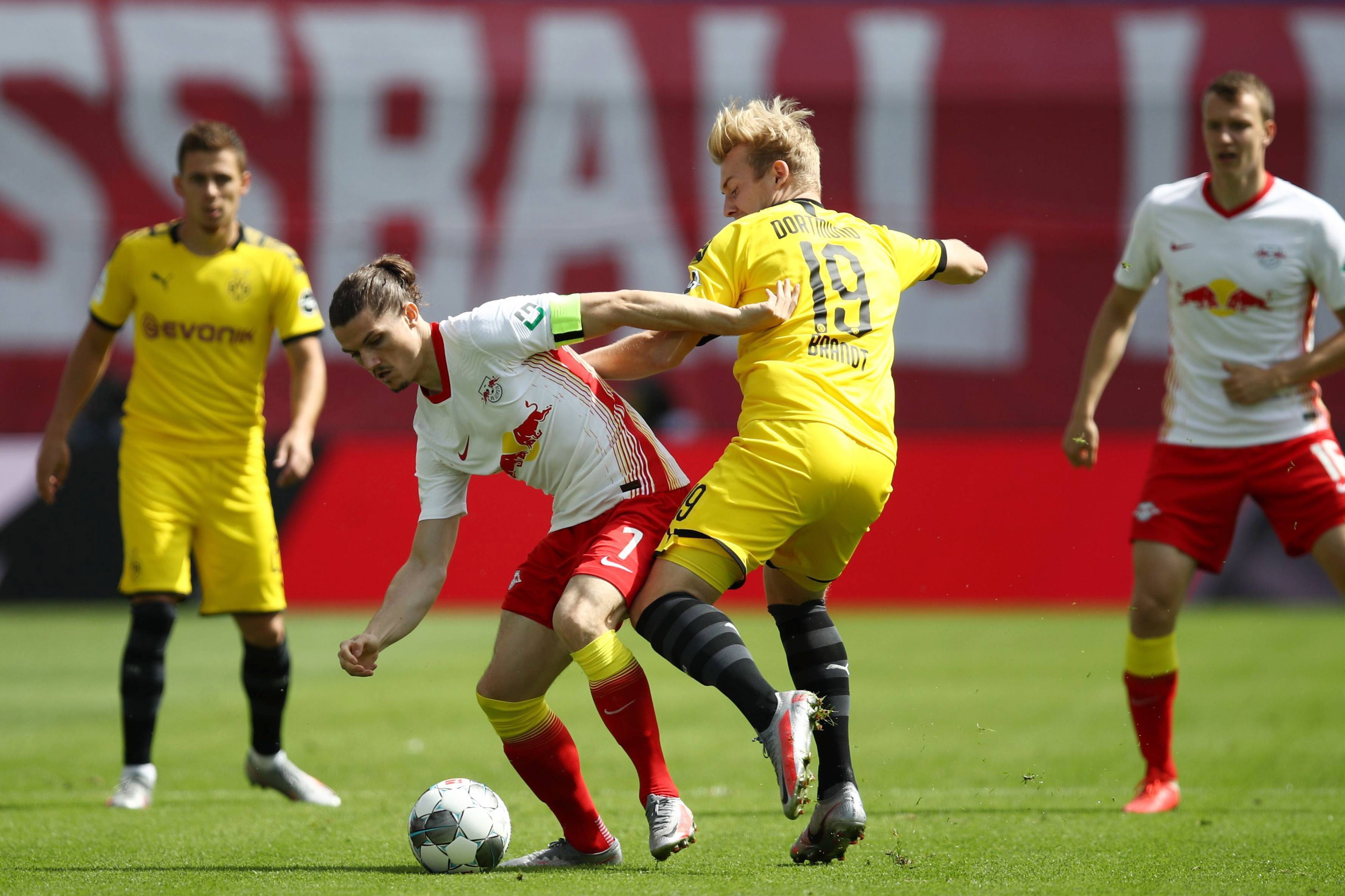 斯图加特在客场连胜三场，势不可挡的简单介绍