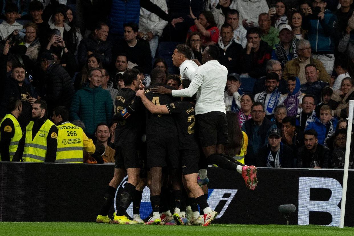 爱游戏亚洲官网-瓦伦西亚遭遇主场失利，晋级前景陷入低谷的简单介绍