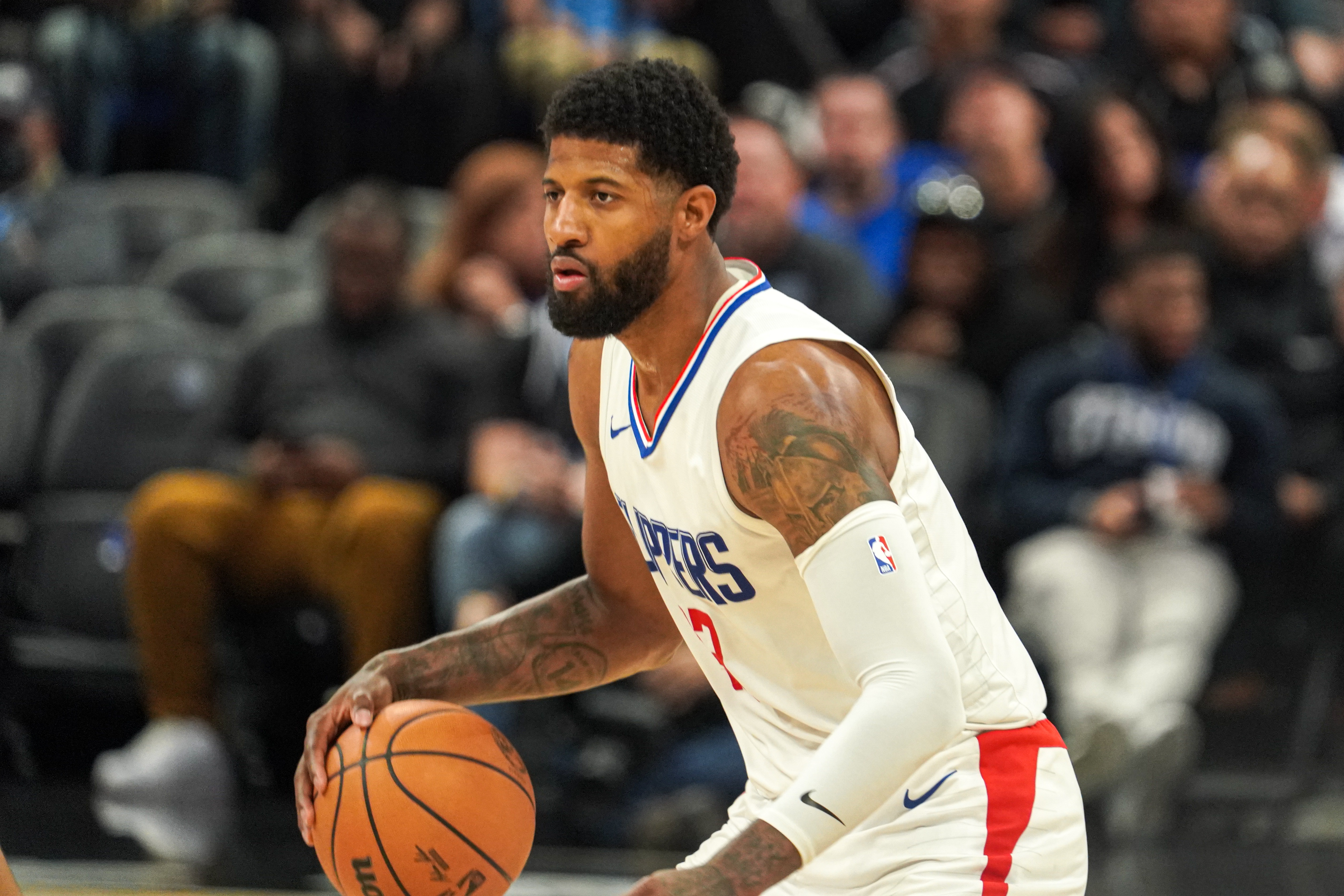 关于乔治表现抢眼，快船队精彩赛季可期的信息