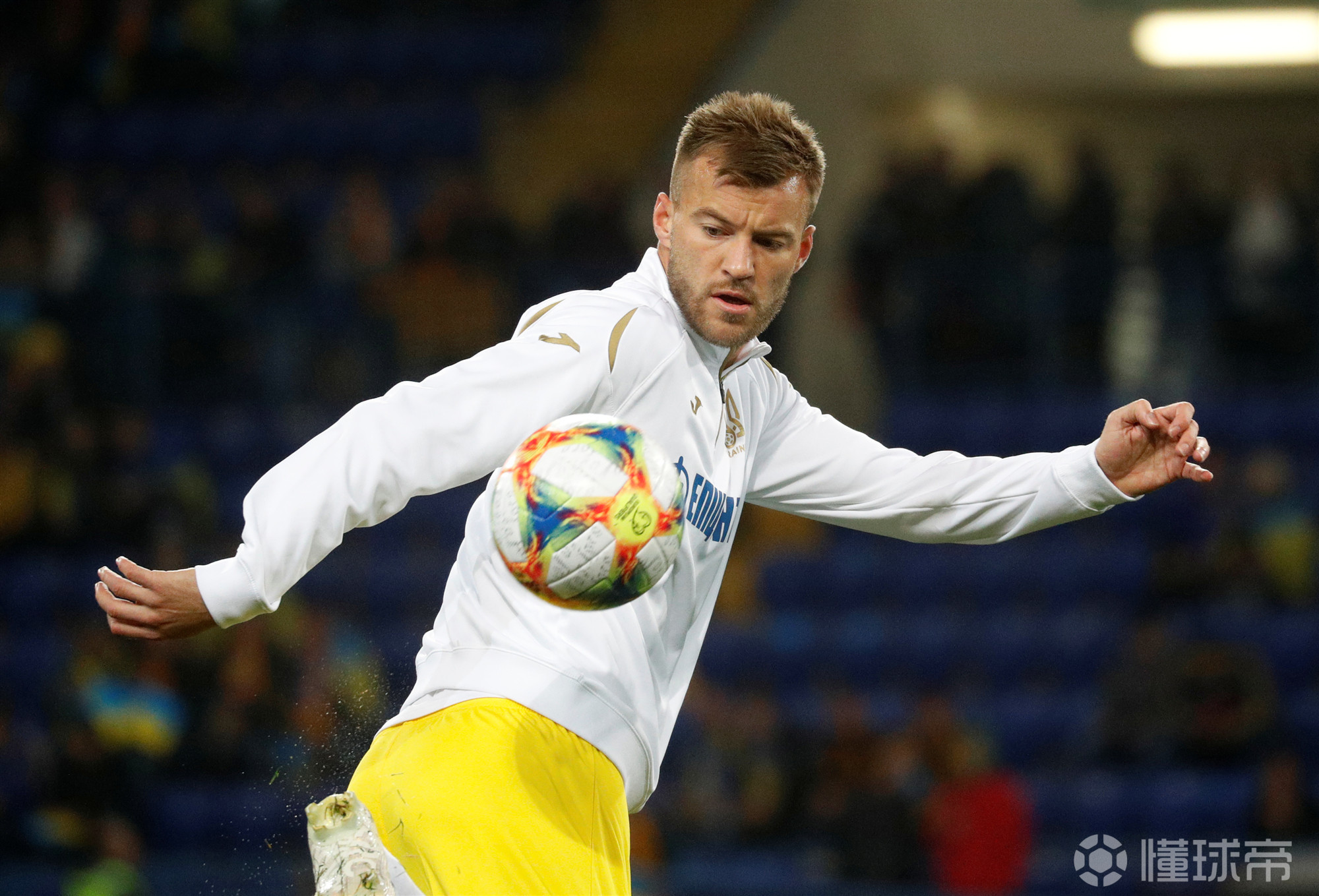 欧预赛：立陶宛年轻中锋成为当家射手，取得突破的简单介绍