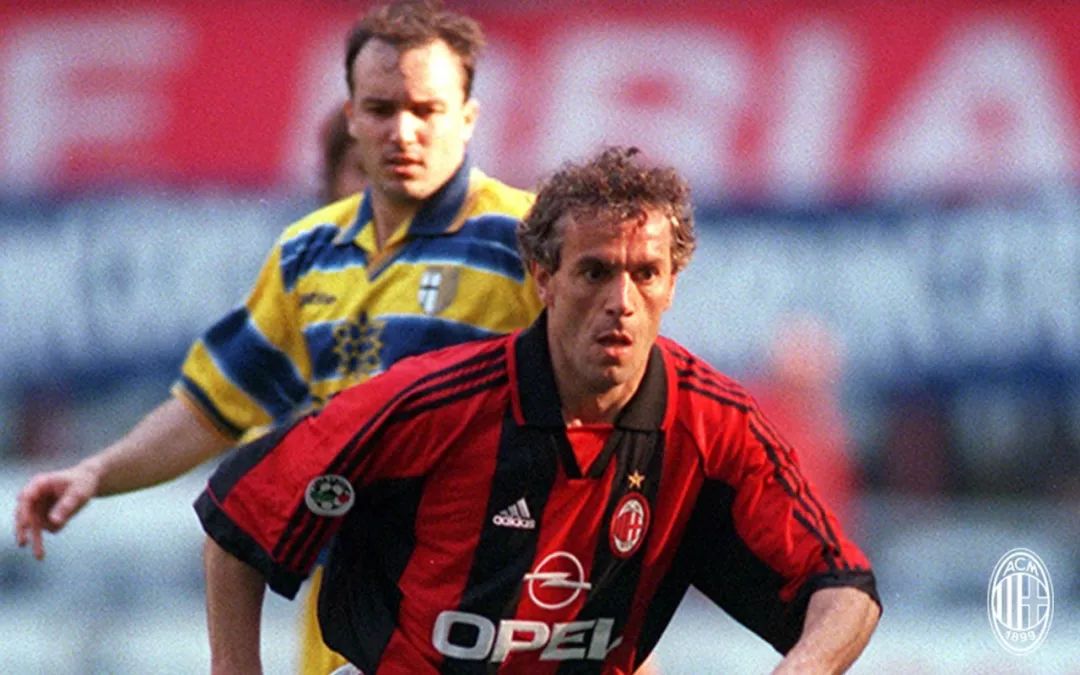 爱游戏官网-拉齐奥防线稳固，成功守住球门