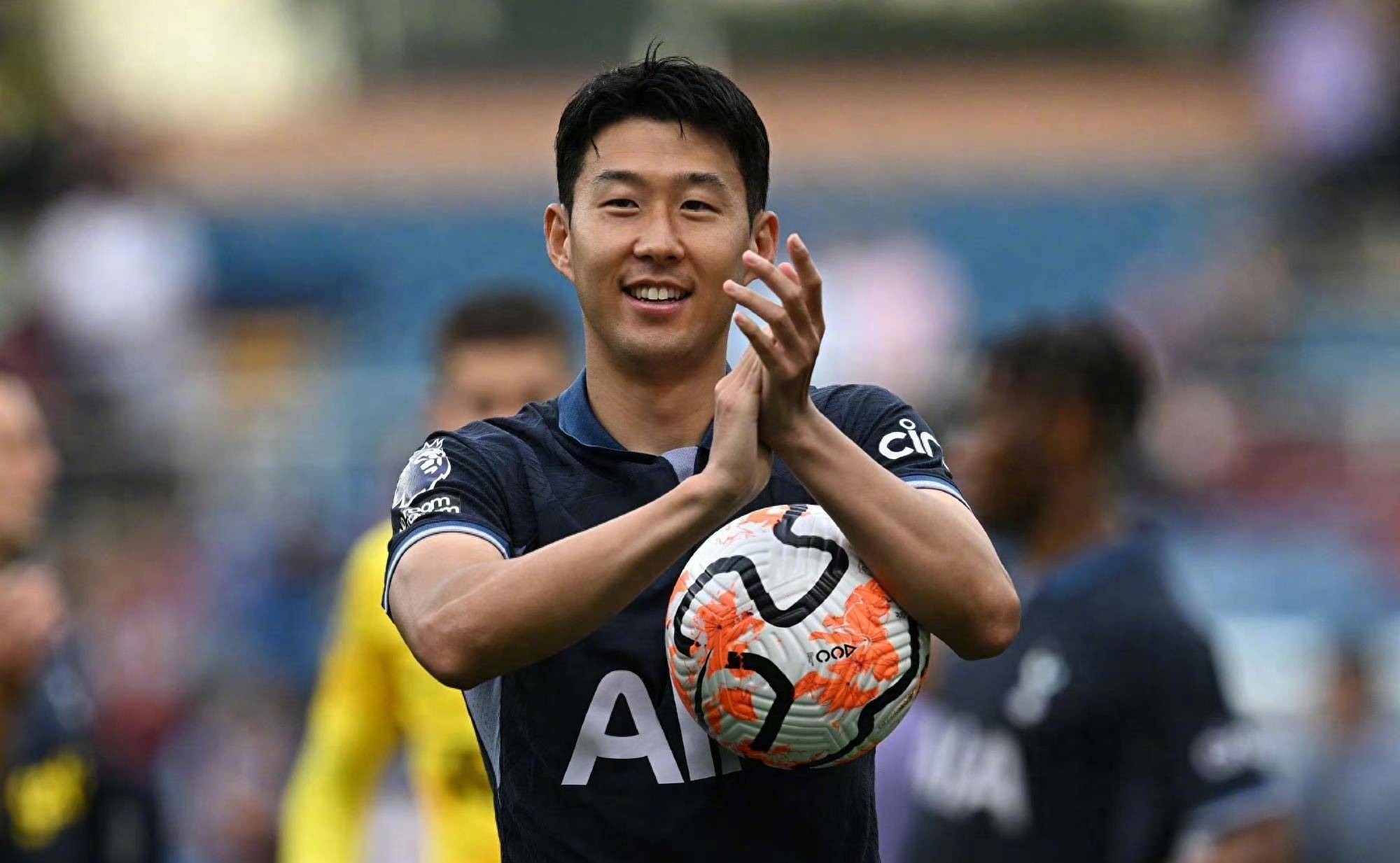 爱游戏网页版入口-南特队连续客场不败，保持积分稳定