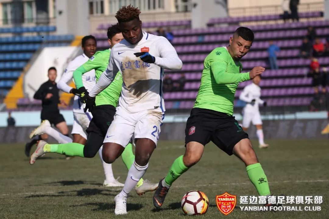 爱游戏登录-延边富德客场获胜，开门红赢利