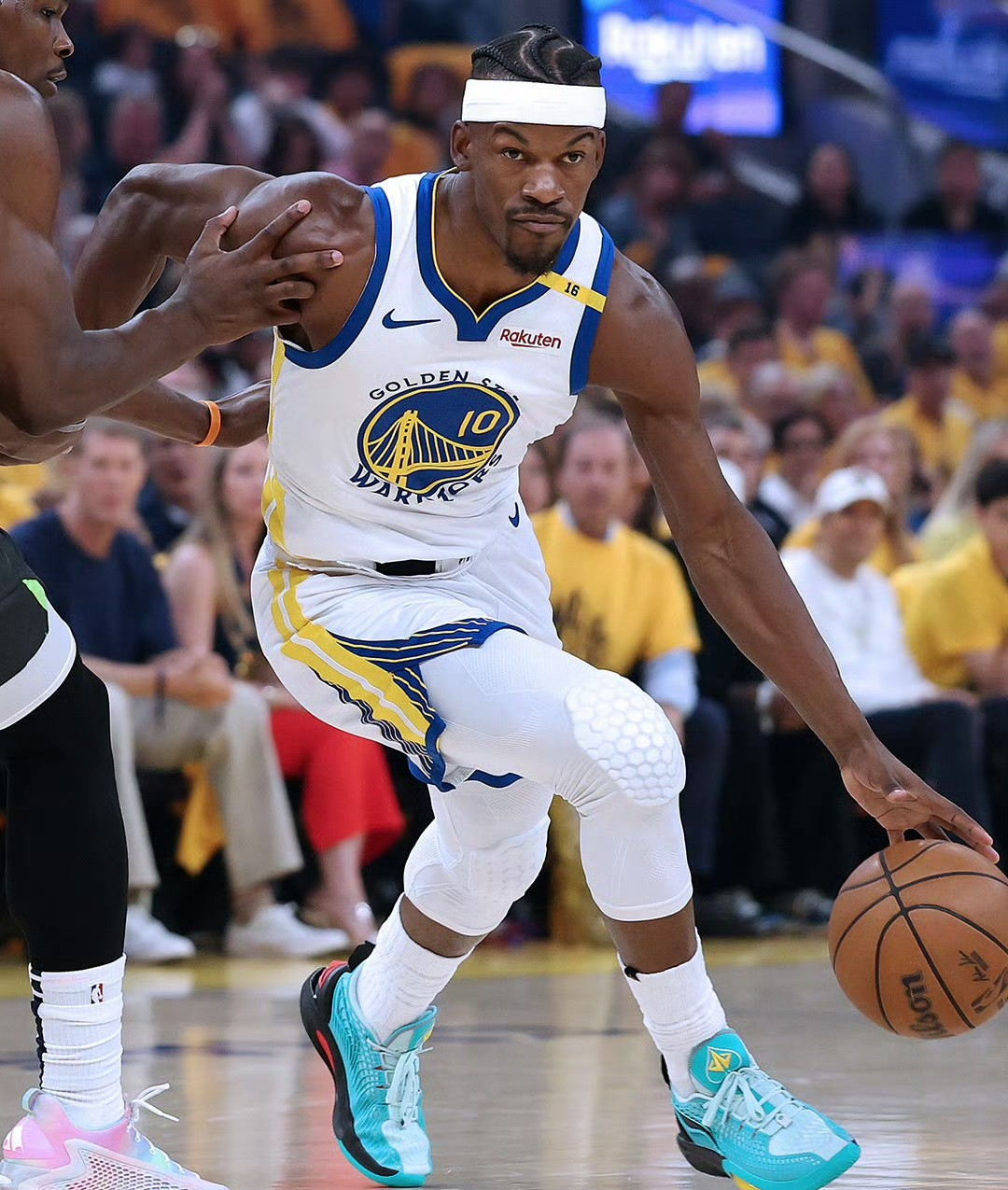 爱游戏亚洲官网-勇士球员接受训练准备下一场胜利之战的简单介绍