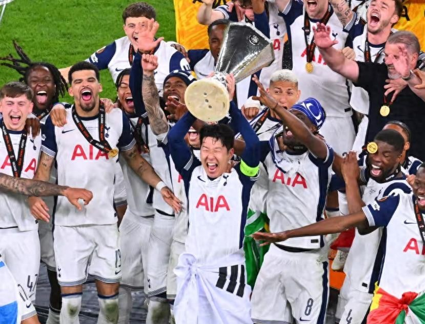 包含热刺遭遇战平，欧冠资格受挑战的词条