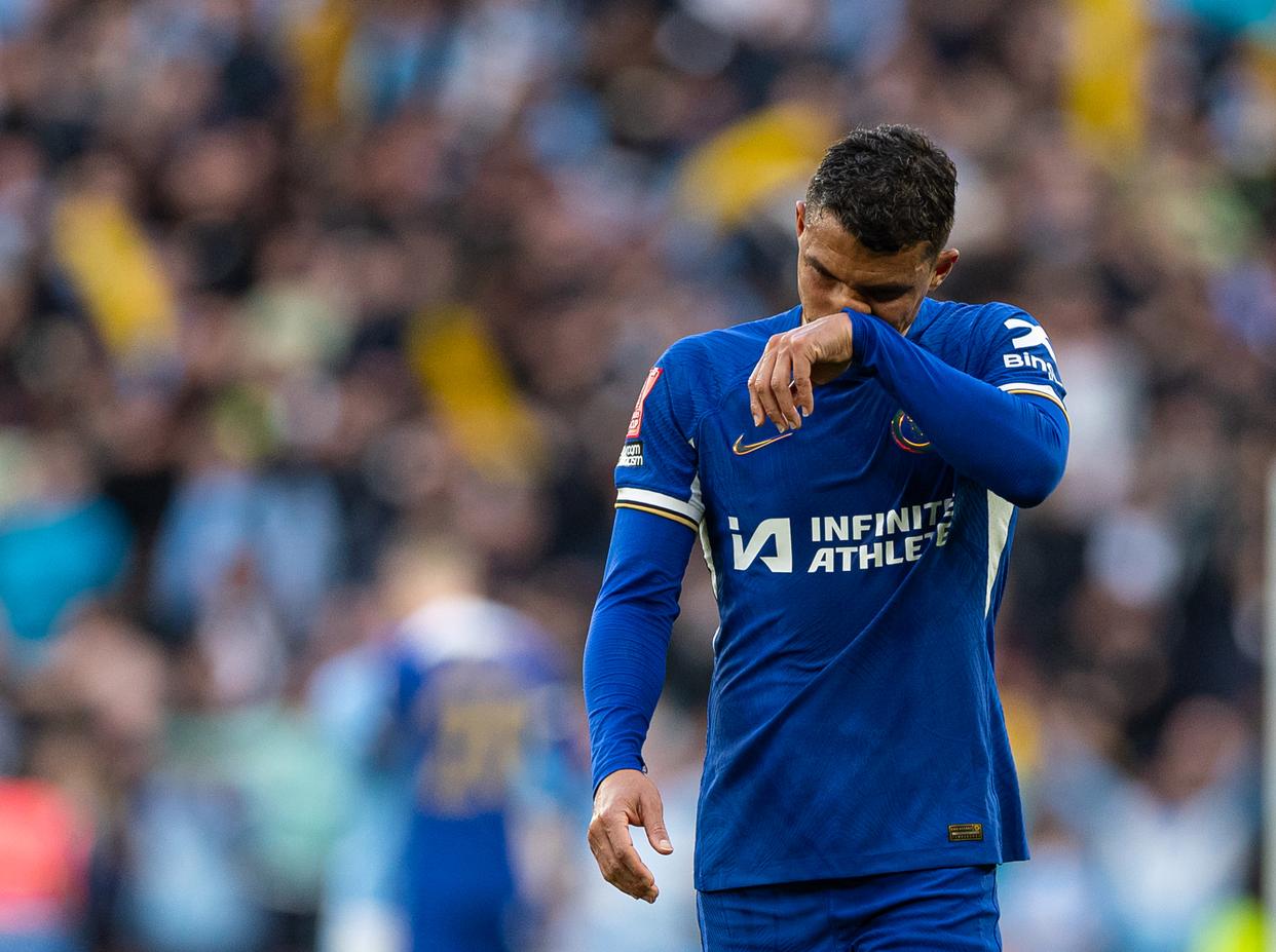 爱游戏官网网页版入口-曼联战绩出色，破釜沉舟取胜