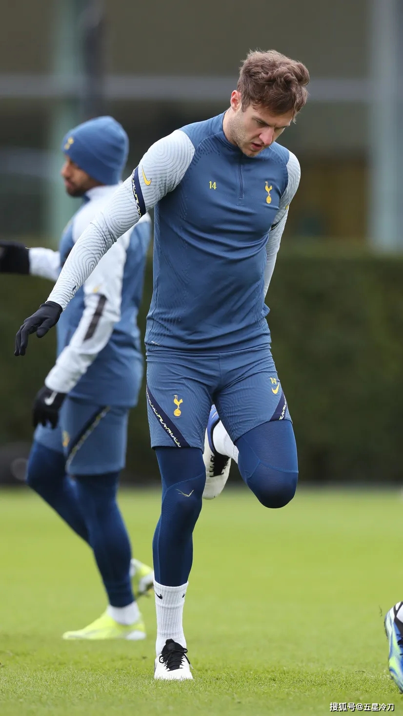 爱游戏app-热刺队员士气高昂，全力以赴打破咋声的简单介绍