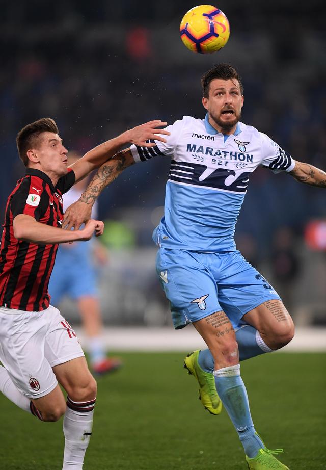 克罗托内主场战平，比赛大胜的简单介绍